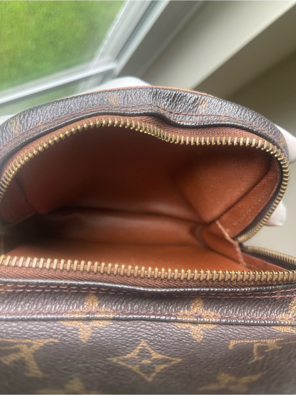 Louis Vuitton Monogram Canvas Messenger Bag in Brown and Tan - Picture 9 of 11